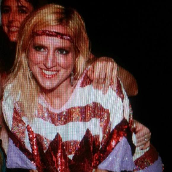 Meet your Posher, Paisley - Picture 1 of 1